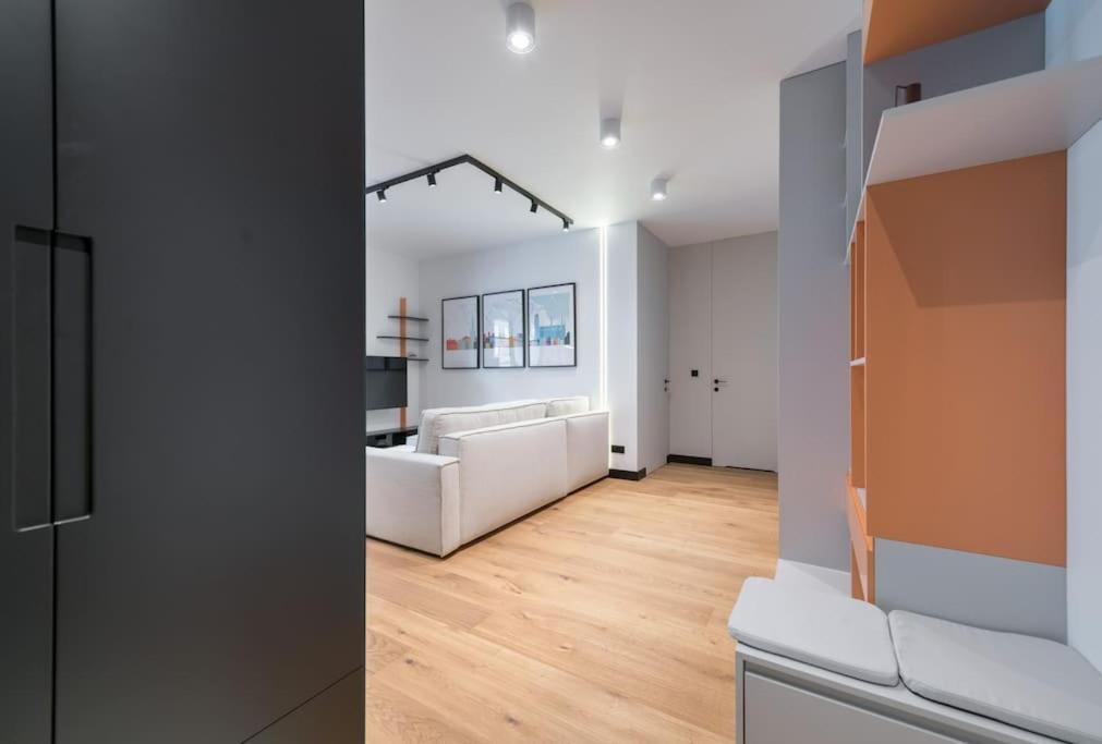 New Located Near The Old Town Apartment Danzig